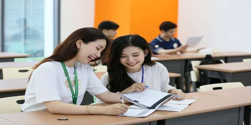 Ezlearn luôn tiên phong áp dụng công nghệ hiện đại vào chương trình học